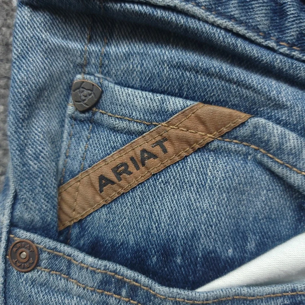 Ariat M2 Legacy Jeans Mens 40x34 Relaxed Boot Cut Medium Wash Denim Work Western